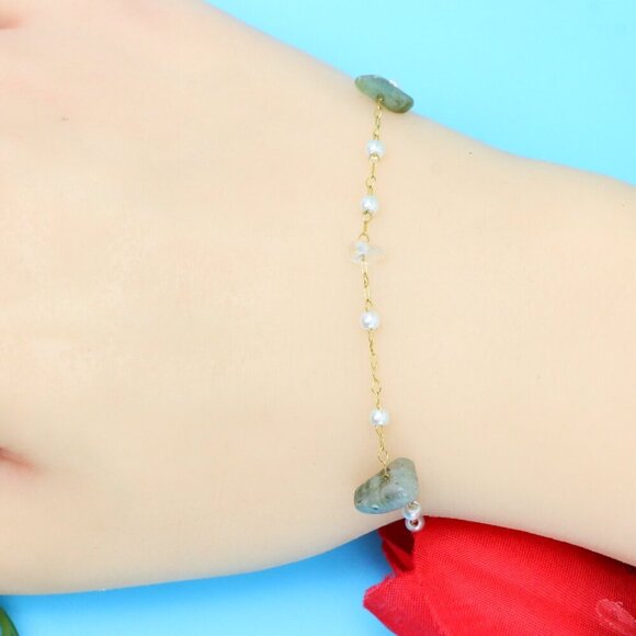 Chic & Stylish Bracelet – A Thoughtful Gift for Women and Girls, DYC1773 - Picture 4 of 11